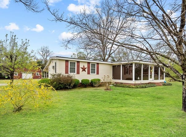 234 Railroad St, Toomsboro, GA 31090