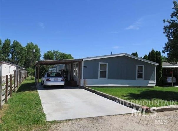 912 4th Ave N, Nampa, ID 83687