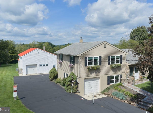 7078 EASTON Road, PIPERSVILLE, PA 18947
