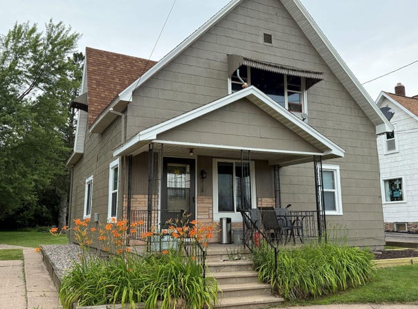 216 2ND AVE, Antigo, WI 54409