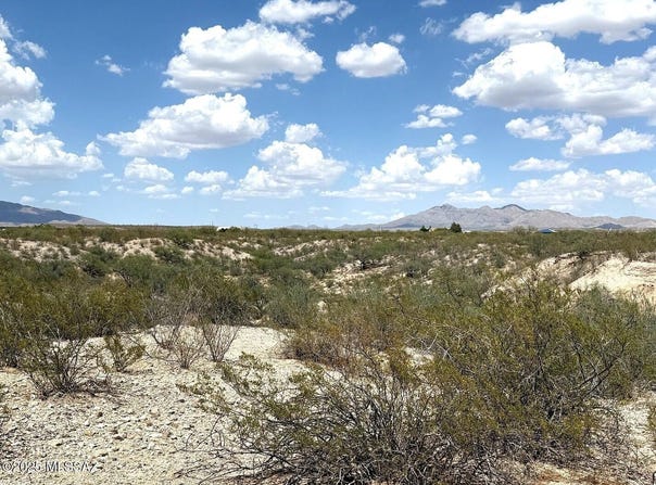 4.45 ac E Horizon View Trail, Benson, AZ 85602