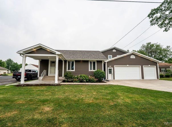 2509 Washington Street, Wheatfield, NY 14304