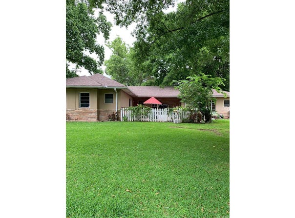 1006 Clifton Street, Conway, AR 72034