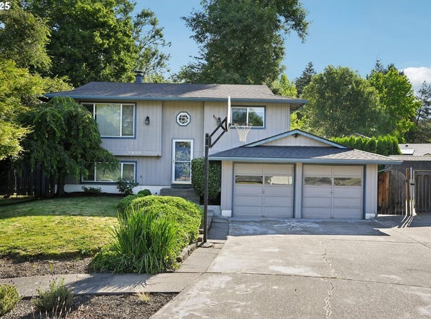 3155 SE LEWIS CT, Troutdale, OR 97060