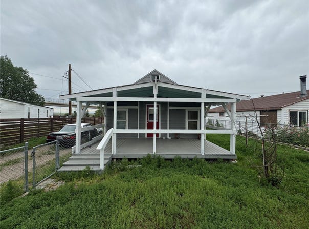 110 5th Avenue NW, Cut Bank, MT 59427