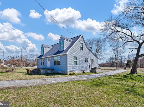 1610 OLD BALTIMORE Pike, NEWARK, DE 19702