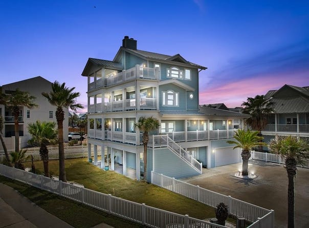 272 Beachwalk Lane, Port Aransas, TX 78373