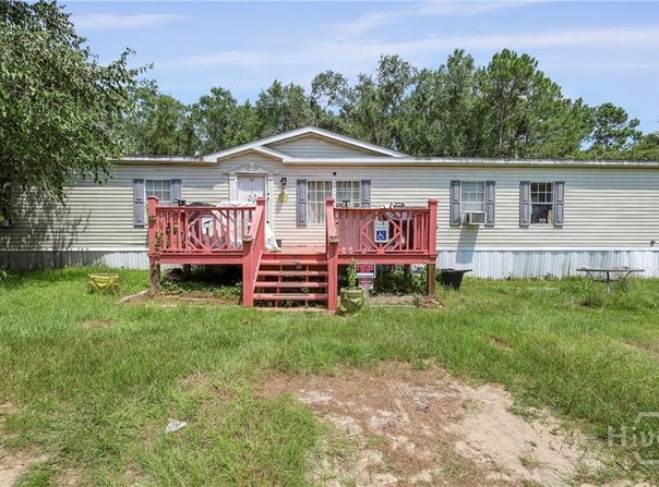 95 Mayflower Road, Jesup, GA 31545