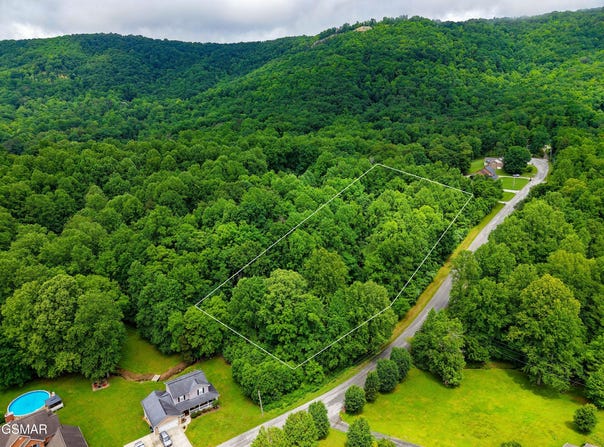 0 Mountain Perkins Lane, Jacksboro, TN 37757
