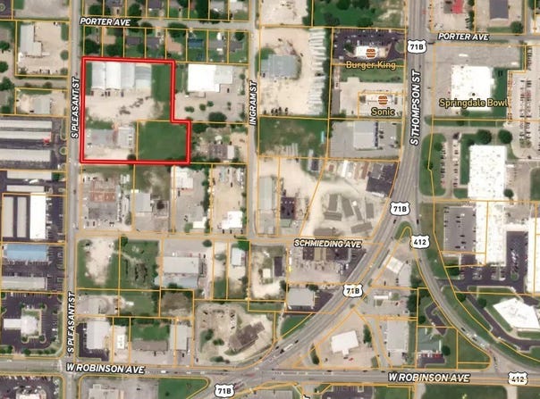 1805 S Pleasant Street, Springdale, AR 72764