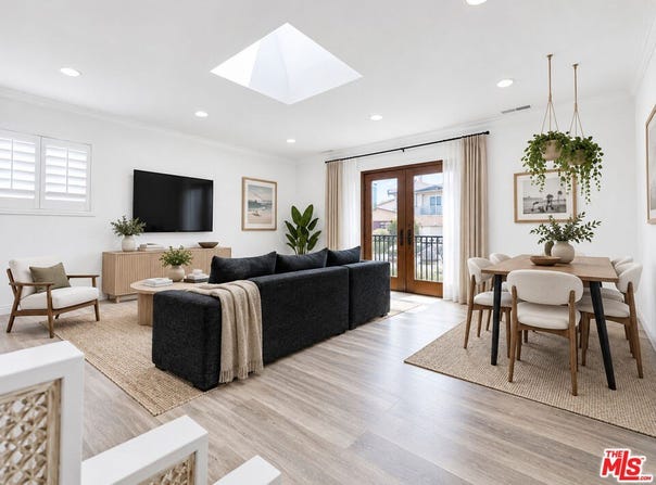 1633 Van Horne Ln, Redondo Beach, CA 90278