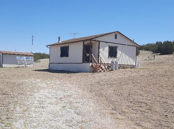 47205 N Williamson Valley Road, Seligman, AZ 86337