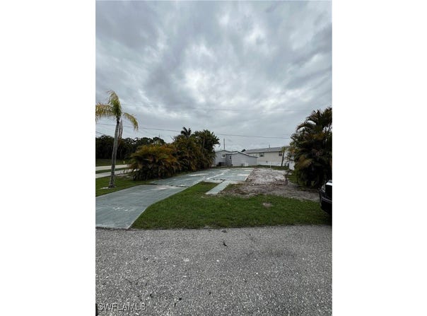 20511 Basin Drive, Estero, FL 33928