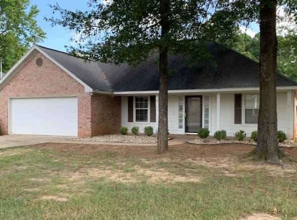 77 Green Oak Cr., Nash, TX 75569
