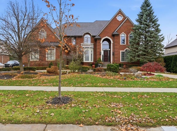 5520 Whitehall Boulevard, Rochester, MI 48306
