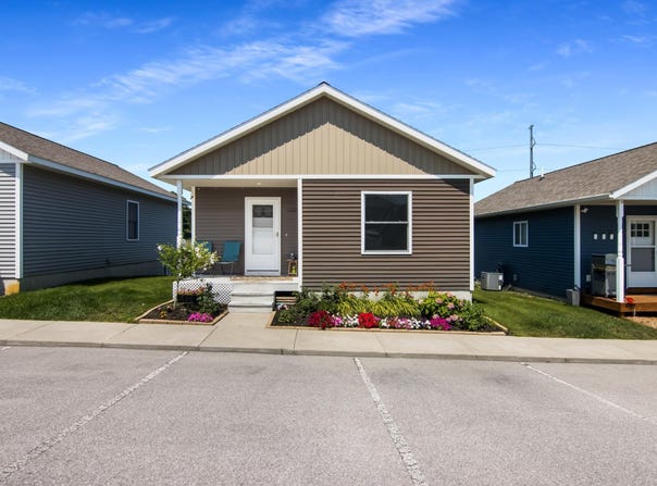 1122 Basil Place, Traverse City, MI 49696