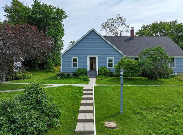 4 Overbrook Drive, Middlebury, VT 05753