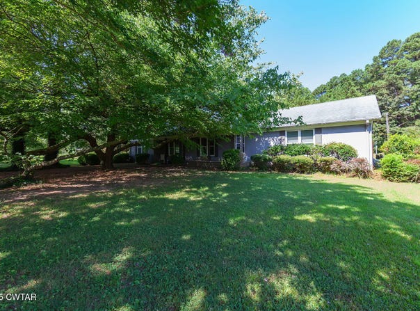 688 Spring Creek Law Road, Jackson, TN 38305