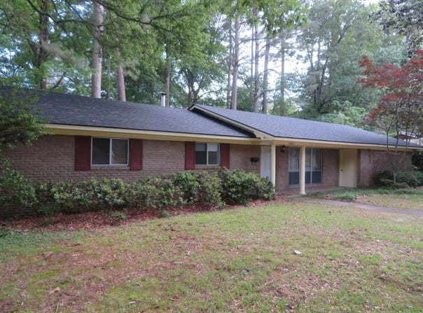 2043 Elaine Circle, Arkadelphia, AR 71923