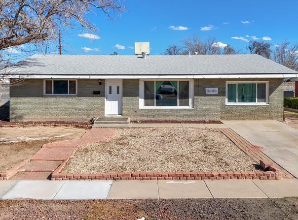 2030 Avalon Drive, Las Cruces, NM 88005
