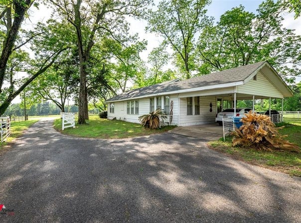 982 Penal Farm Road, Sibley, LA 71073