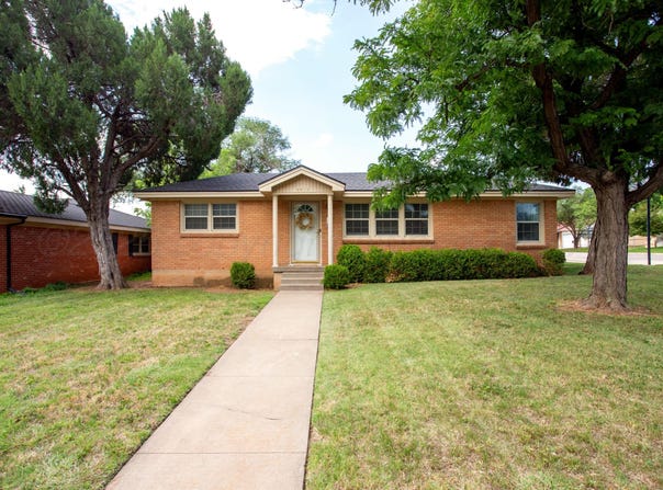 4417 ANDREWS Avenue, Amarillo, TX 79106-6205