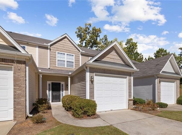 1558 PARAMOUNT VIEW Trace, Sugar Hill, GA 30518