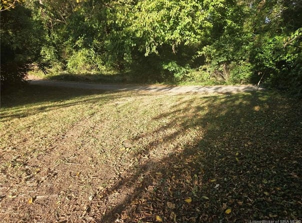 632 W 7th Street, New Albany, IN 47150