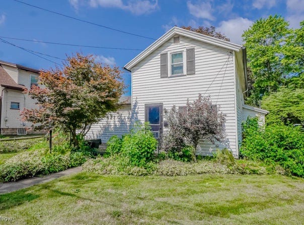 827 9th Street NE, Massillon, OH 44646