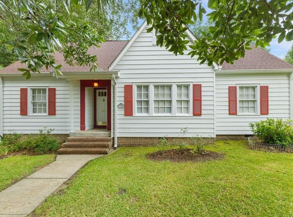 750 W 13th St., LAUREL, MS 39440