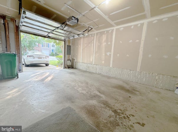 8800 STONEHOUSE DRIVE, ELLICOTT CITY, MD 21043