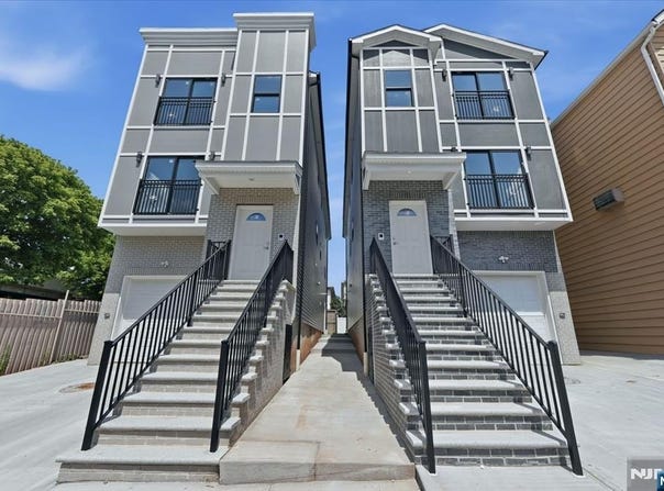 339 Court Street, Elizabeth, NJ 07206