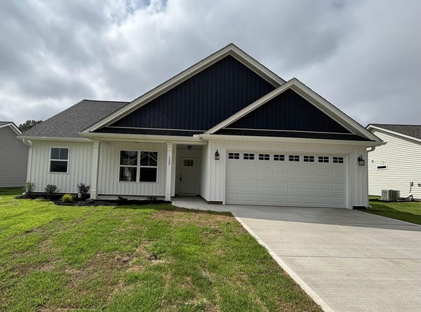 125 Brently Drive, Chesnee, SC 29323
