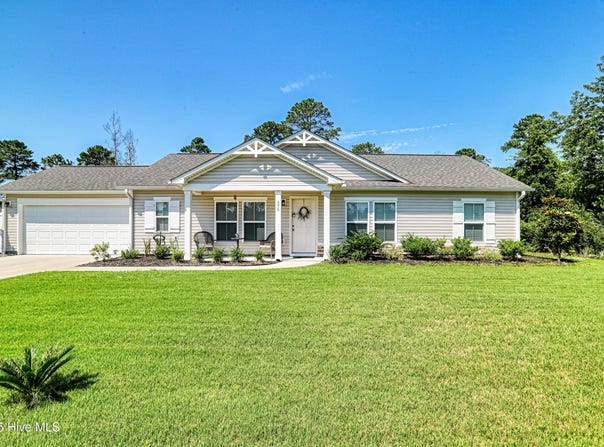 870 Pine Needles Road, Southport, NC 28461