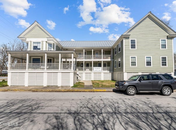 502 Hodges Street, Oriental, NC 28571