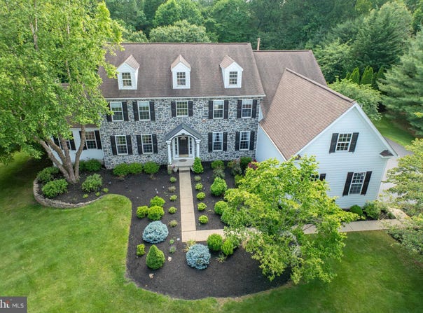 1021 MULBERRY STREET, CHESTER SPRINGS, PA 19425