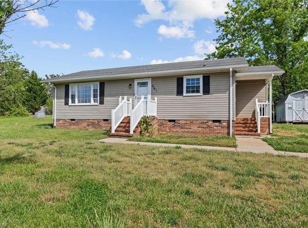 861 Creed Road, Ararat, NC 27007