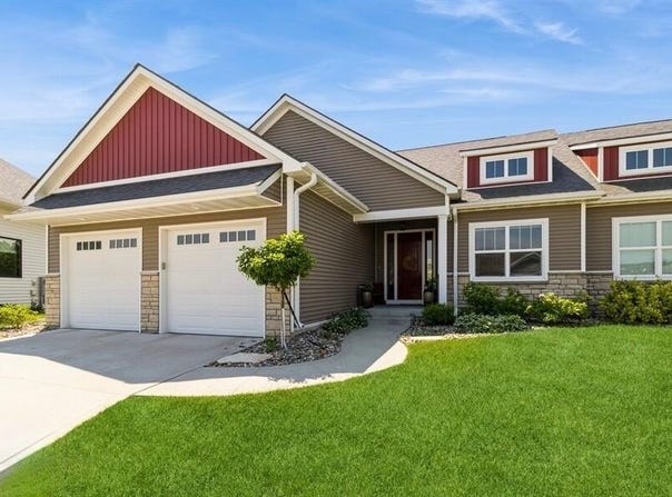 5726 Quarry Drive, Ames, IA 50010