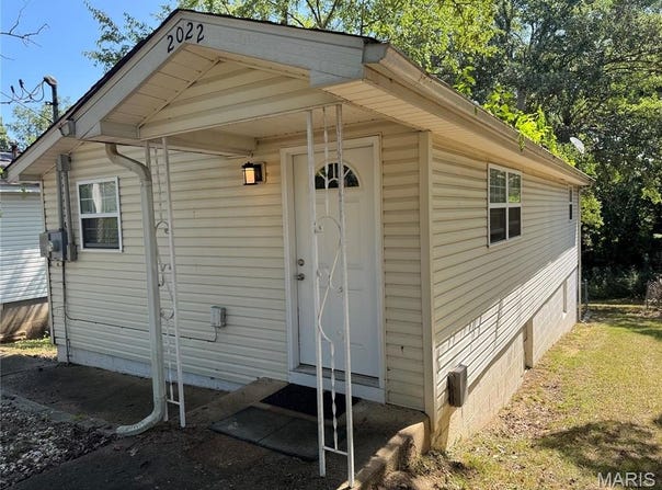 2022 Sanders Avenue, Poplar Bluff, MO 63901