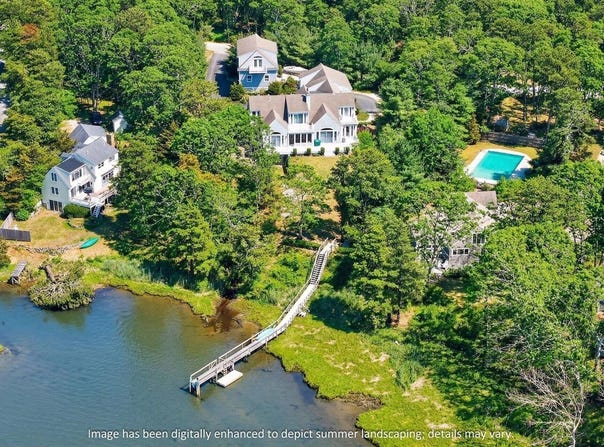 359 Santuit Road, Cotuit, MA 02635