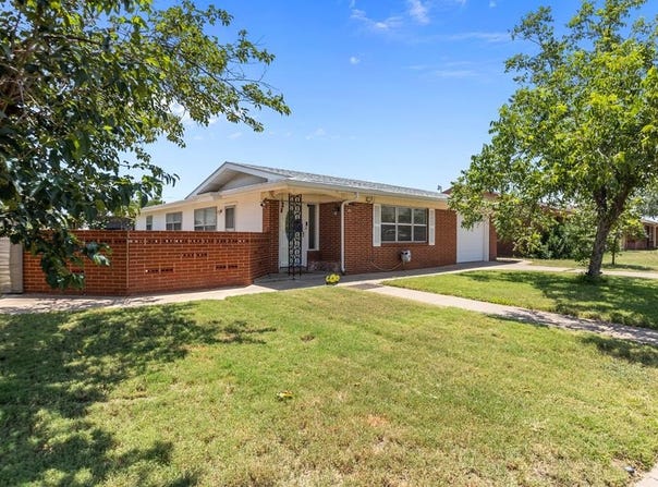 3716 Springbrook Dr, Odessa, TX 79762