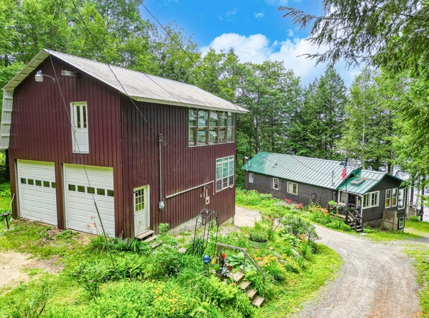 16 Brackett Road, Dresden, ME 04342
