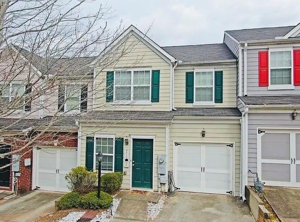 230 Valley Crossing, Canton, GA 30114
