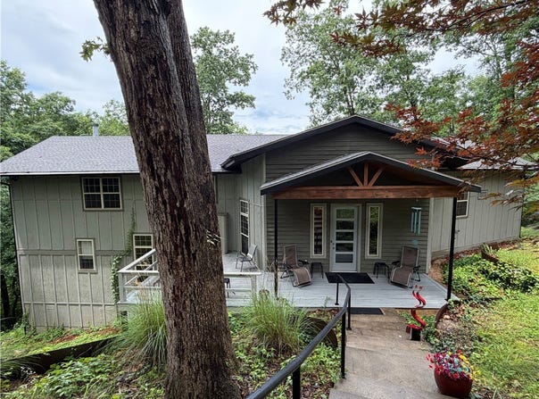 330 County Road 102, Eureka Springs, AR 72632