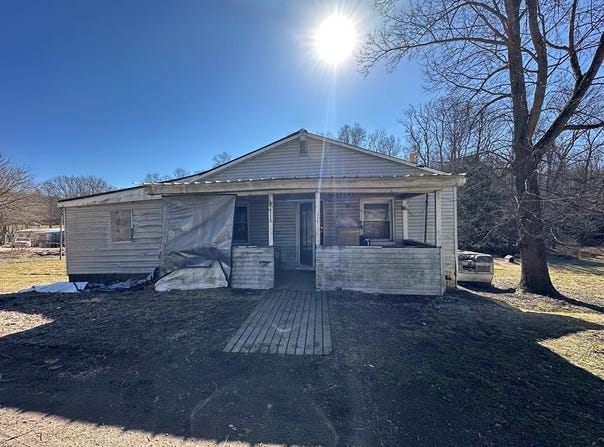 304 PRICES SWITCH RD, Jackson, OH 45640