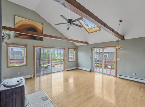 97 Gleason Street, Thomaston, ME 04861