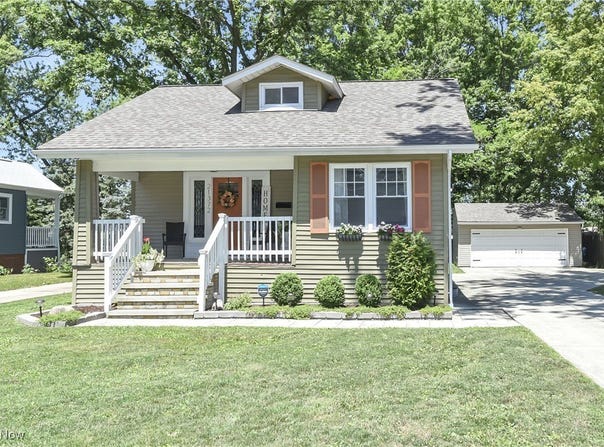21372 Northwood Avenue, Fairview Park, OH 44126