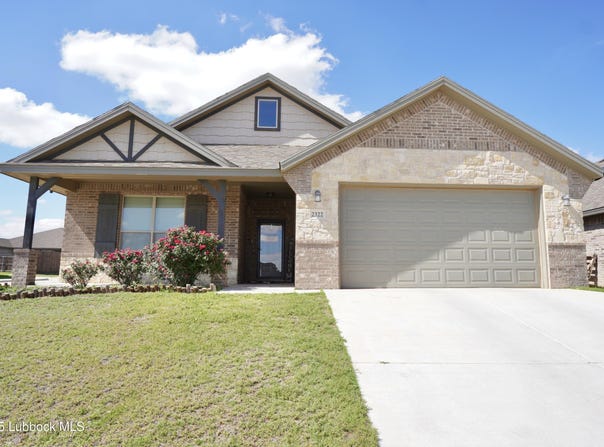 2322 104th Street, Lubbock, TX 79423
