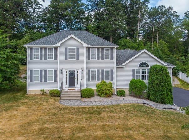 142 Blair Drive, Holden, MA 01520