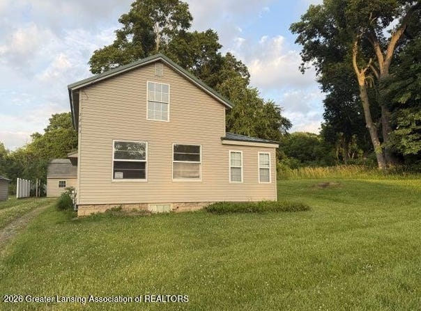 2203 Cooper Street, Jackson, MI 49201